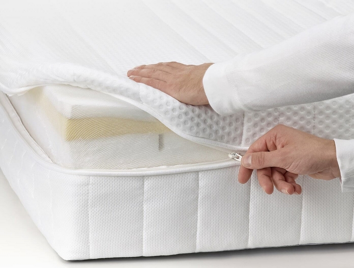 Cách giặt nệm mút hiệu quả mọi bà nội trợ đều có thể áp dụng 3 Bước đầu tiên trong cách giặt nệm mút đúng là tháo ga nọc nệm và làm sạch riêng