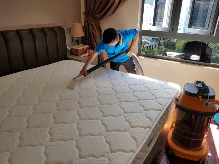 Dịch vụ giặt nệm ở Bình Dương - Giặt sạch, Diệt Khuẩn 7 Quy trình giặt nệm tại Dịch Vụ Vệ Sinh Sao Việt chuyên nghiệp, nhanh chóng