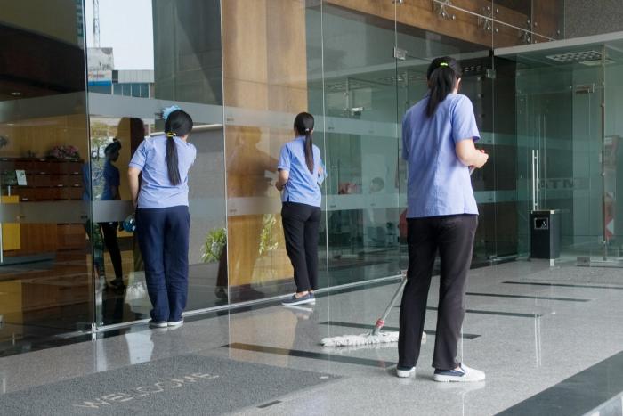 Dịch vụ vệ sinh công nghiệp ở Bình Dương chuyên nghiệp 1 Khu vực Bình Dương muốn làm sạch không gian đặc biệt nên sử dụng dịch vụ vệ sinh công nghiệp