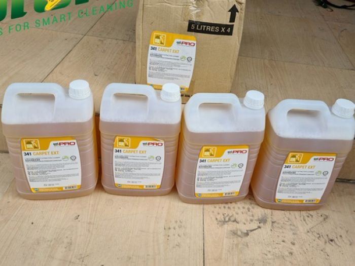 Dung dịch vệ sinh nệm loại nào tốt nhất hiện nay? 2 Carpet Clean là dung dịch vệ sinh hàng đầu làm sạch toàn diện và phục hồi độ tươi mới cho nệm