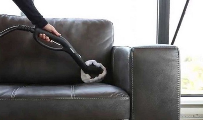 Dịch vụ giặt sofa ở Tân Uyên - Giặt sạch, Diệt khuẩn 3 Dịch Vụ Vệ Sinh Sao Việt cung cấp giải pháp giặt sofa chuyên sâu, đảm bảo sạch sẽ