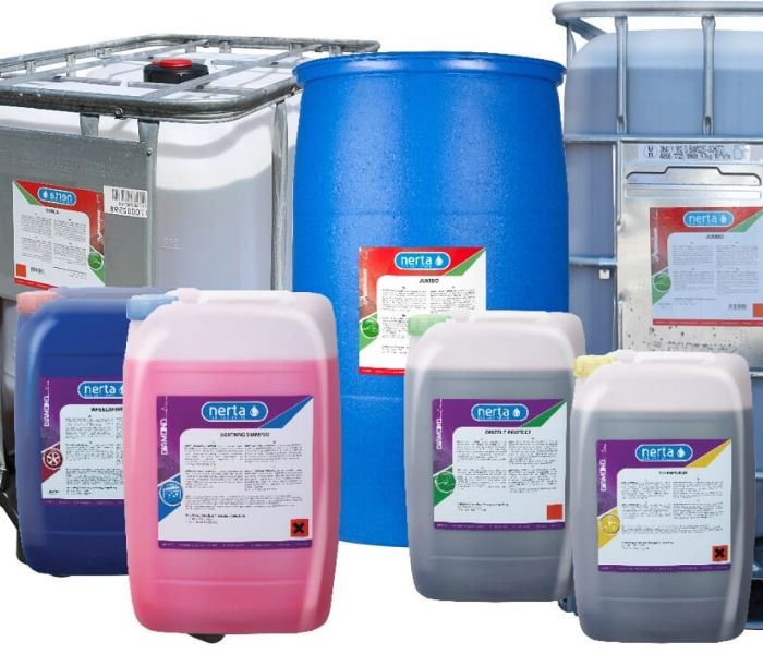 Hóa chất vệ sinh công nghiệp an toàn, thân thiện môi trường 1 hoa-chat-ve-sinh-cong-nghiep