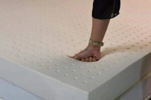 nệm cao su non bị lún