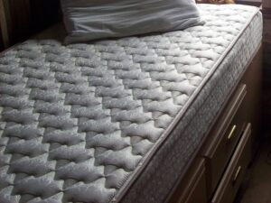 nệm hơi bị phồng